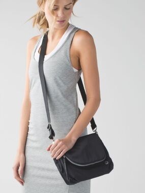 Lululemon Party Om Bag